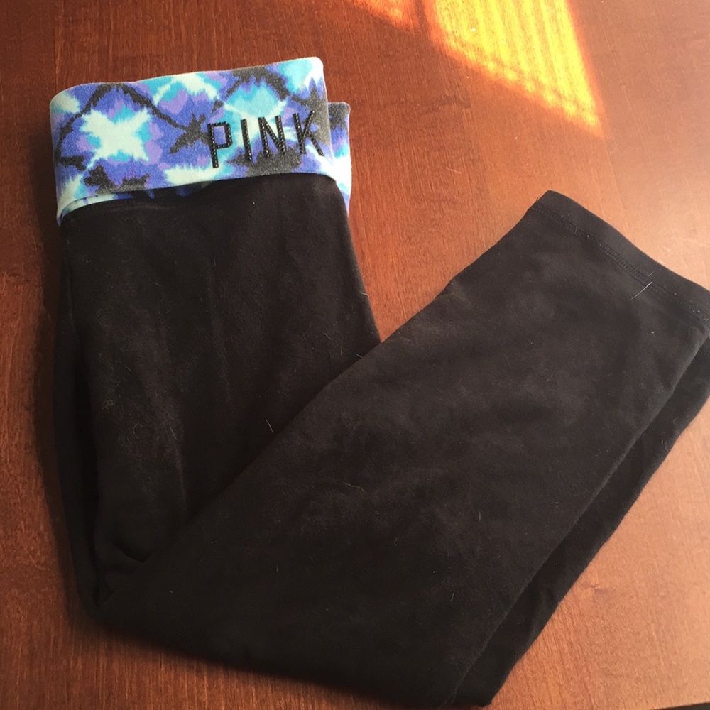 PINK crop leggings